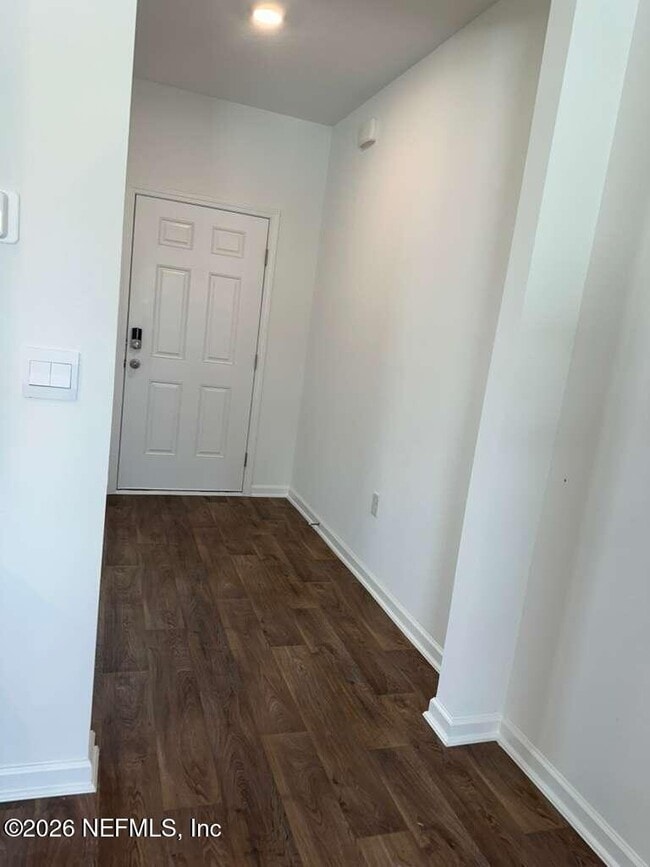 Building Photo - 190 Ardila Cir