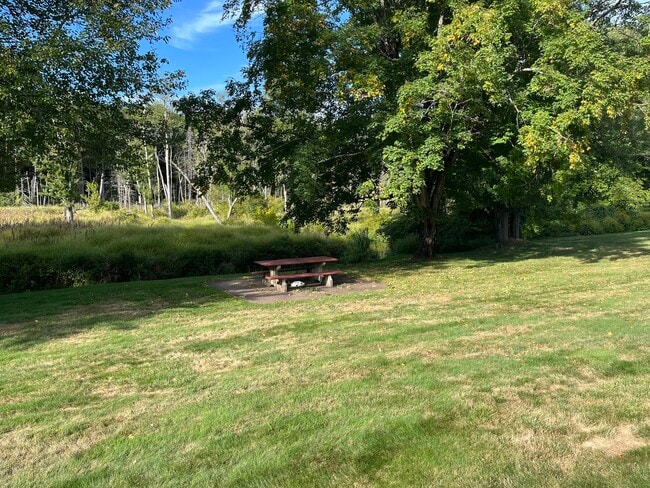 Building Photo - 64 Oxbow Dr