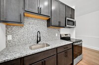 Building Photo - 5803 S Kingshighway Blvd