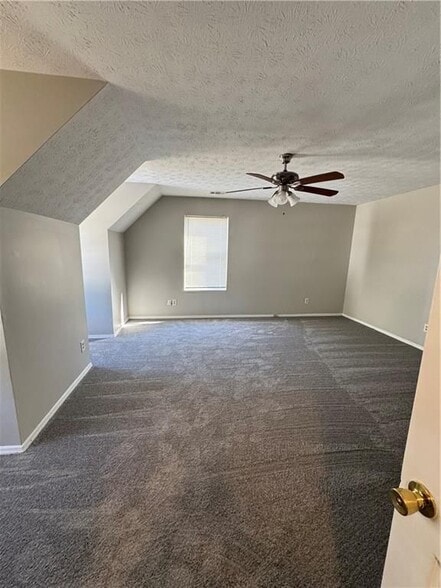 Building Photo - 2441 Northmill Ln