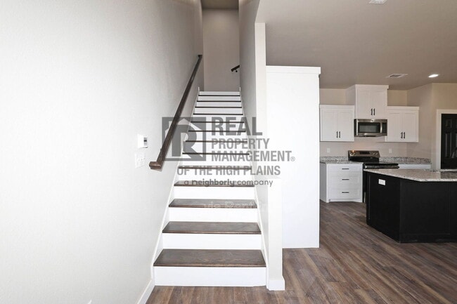 Building Photo - 4710 Clive Ave