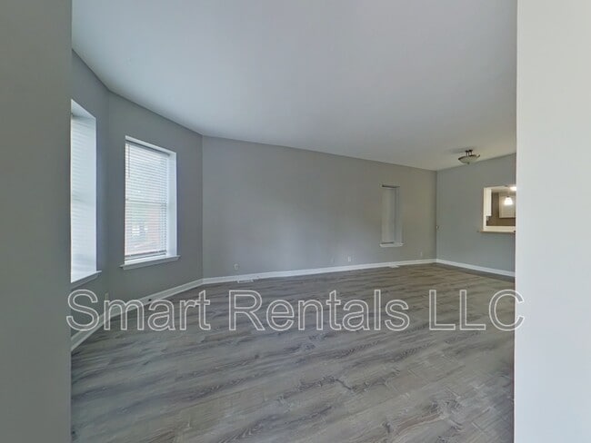 Building Photo - 3914 Shenandoah Ave