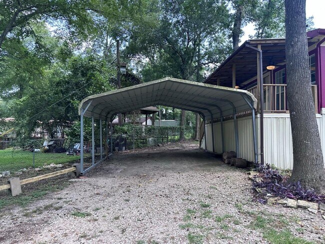 Building Photo - 16407 N Ravenswood Dr