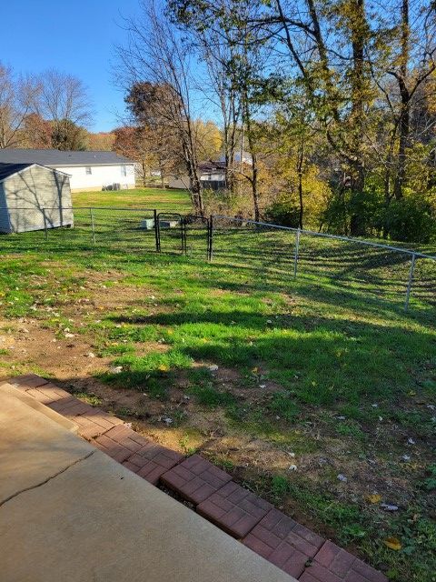 Building Photo - 1915 N Blackfoot Dr