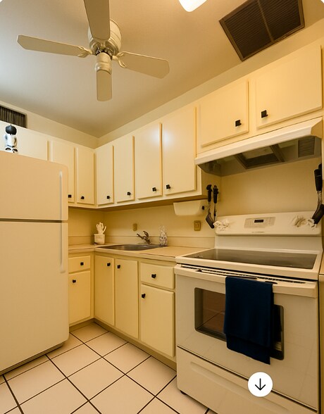 Building Photo - 1821 NE 62nd St