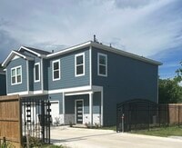 Building Photo - 3537 Alderfer St