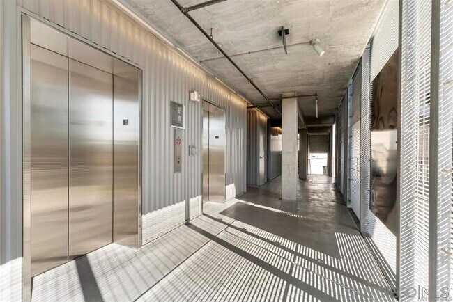 Building Photo - 350 Eleventh Ave