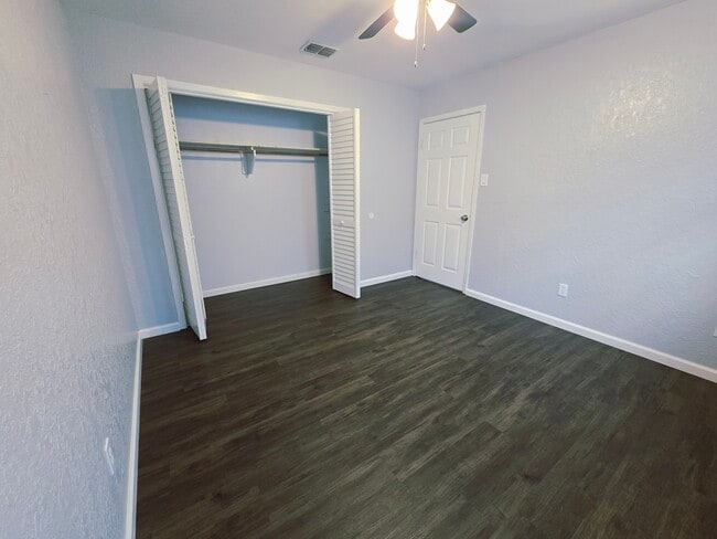 Building Photo - 3149 Crest Colony Ln