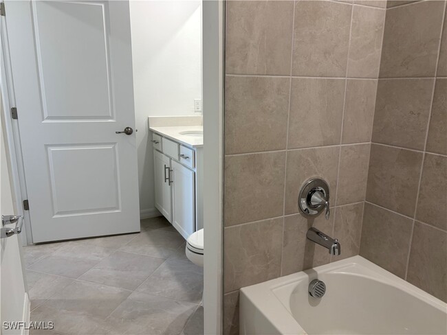 Building Photo - 5555 Double Eagle Cir