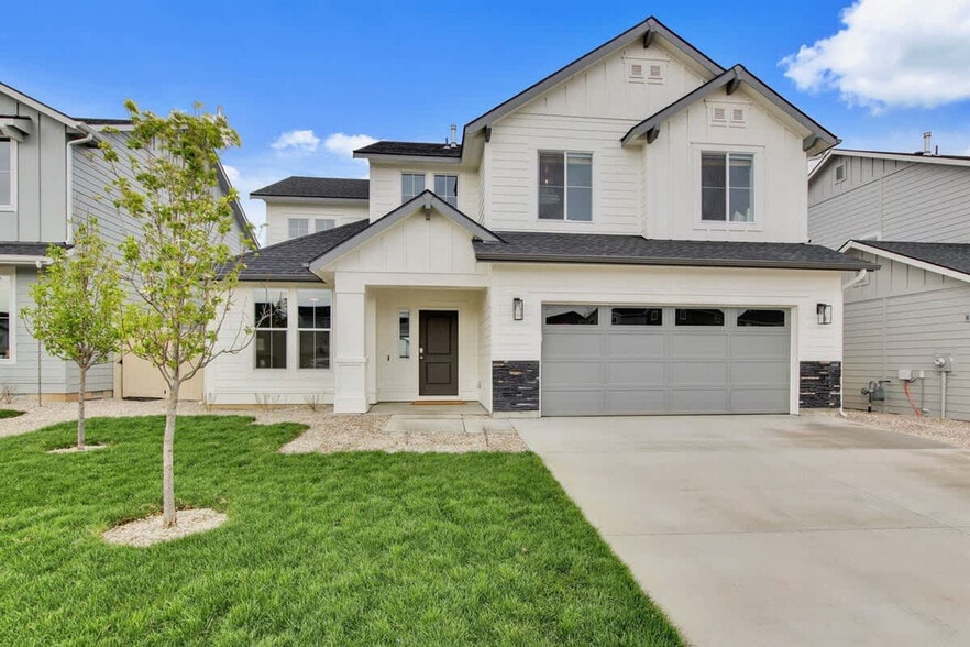 Building Photo - 313 S Iceberg Lake Ave