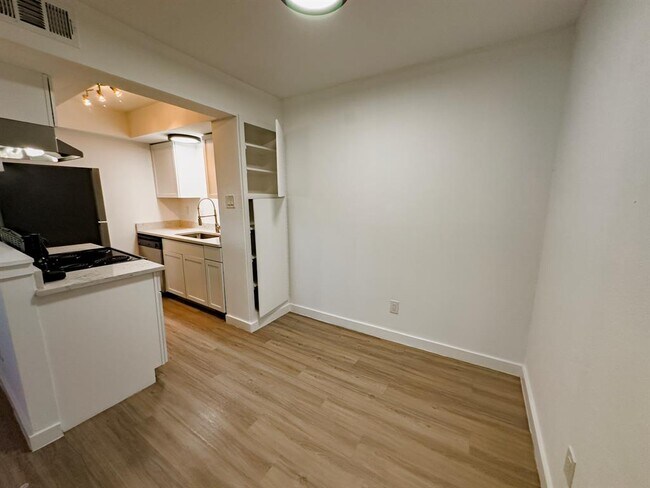 Building Photo - 4500 Witham Ln