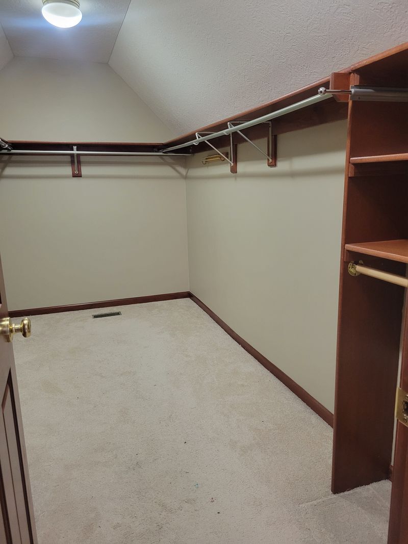 Building Photo - 8162 Chateau Ln