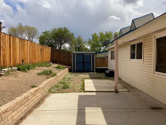 Building Photo - Sparks Single Story Home - 4 Bedrooms (Reed HS, Mendive MS, Whitehead ES)