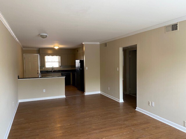 Building Photo - 4700 Montevallo Rd