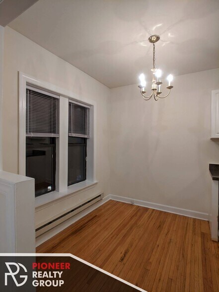 Building Photo - 3817 N Fremont St