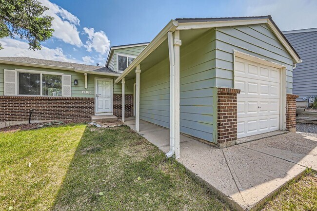 Building Photo - 17166 E Nassau Pl