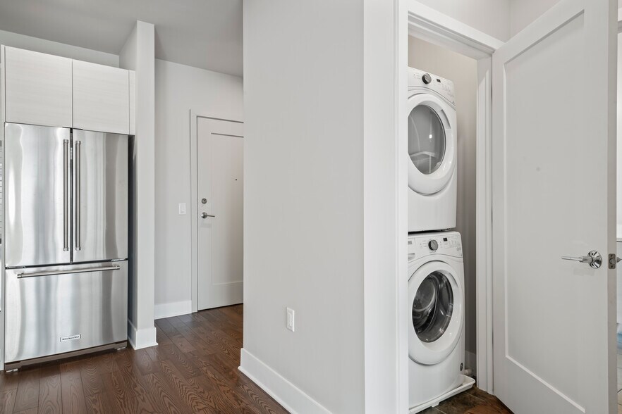 Building Photo - 506 Diamondback Dr