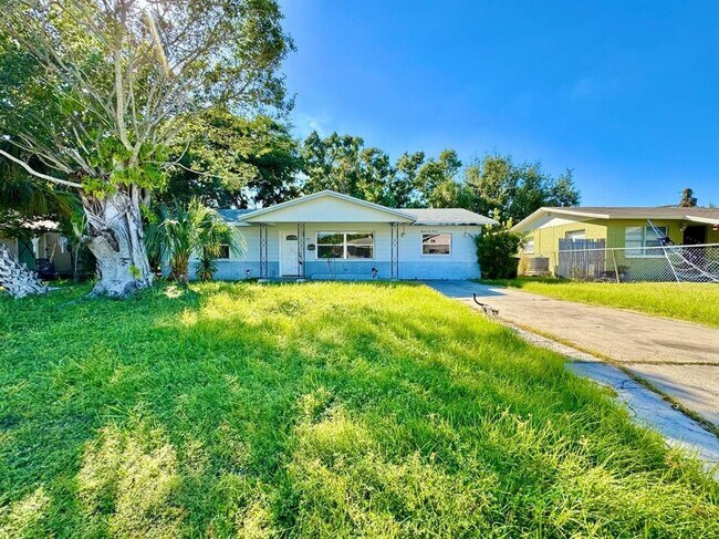 Primary Photo - 2511 Imlay Ct S