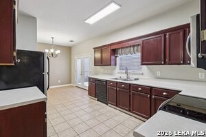 Building Photo - 15727 Knollrun