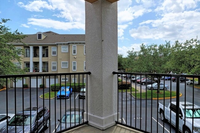 Building Photo - Second floor, 2/2 updated unit, available now!