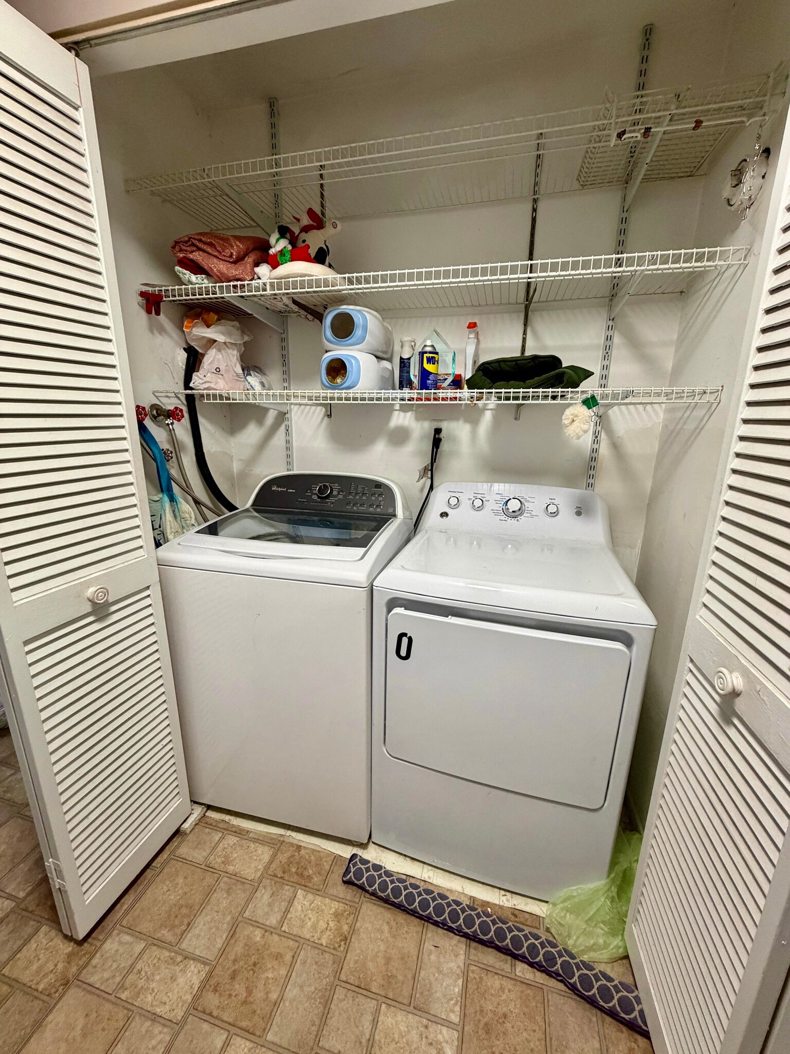 Building Photo - 26179 Westview