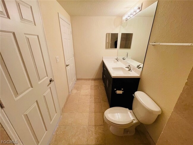 Building Photo - 13160 Bella Casa Cir