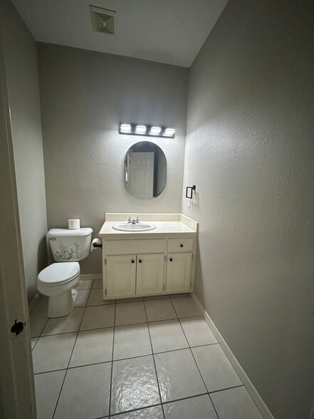 Half Bath - 8709 Canopy Oaks Dr
