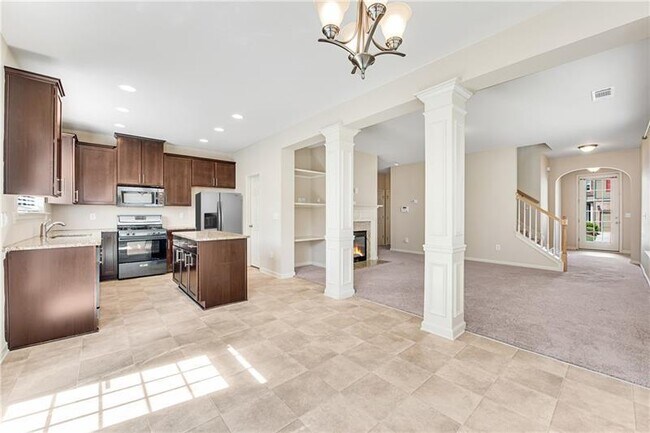 Building Photo - 2405 Sardis Chase Ct