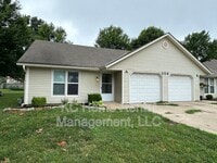 Building Photo - 308 NE Independence Ave