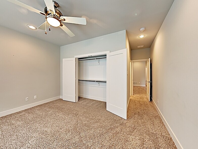 Building Photo - 326 Wimberly St