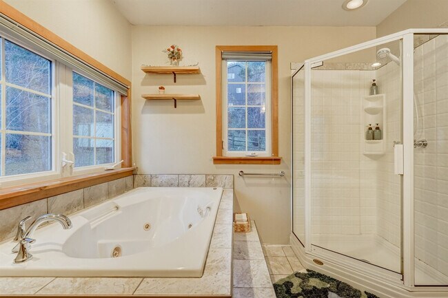 Building Photo - 9415 Ute Rd