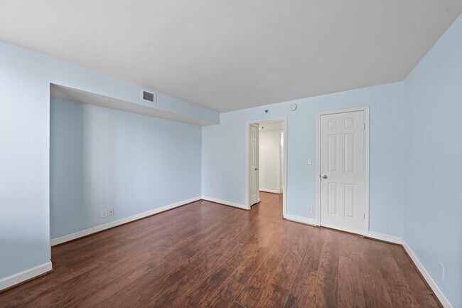 Building Photo - 3525 Sage Rd