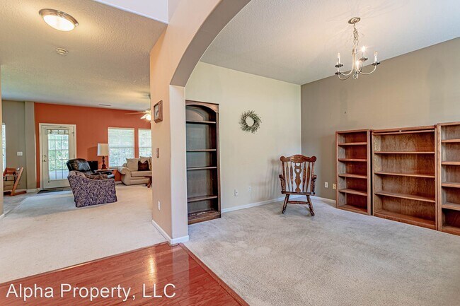 Building Photo - 4 br, 2.5 bath House - 8 Reid Valley Ct