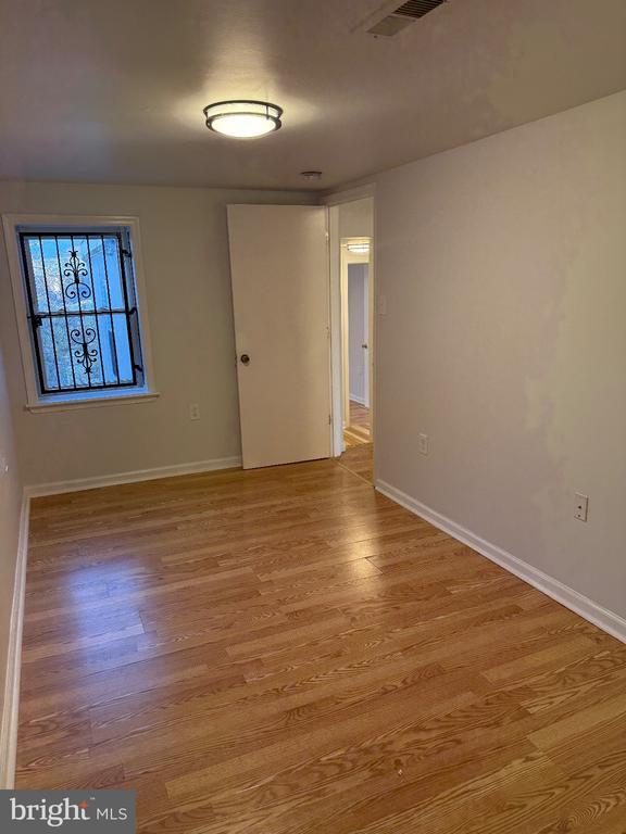 Building Photo - 2427 N 10th St