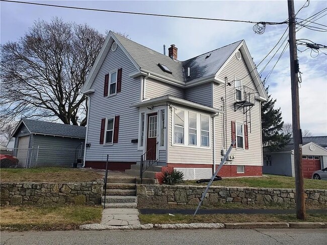 Building Photo - 99 Madison St