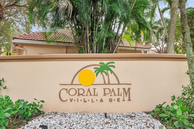 Building Photo - 9664 Royal Palm Blvd