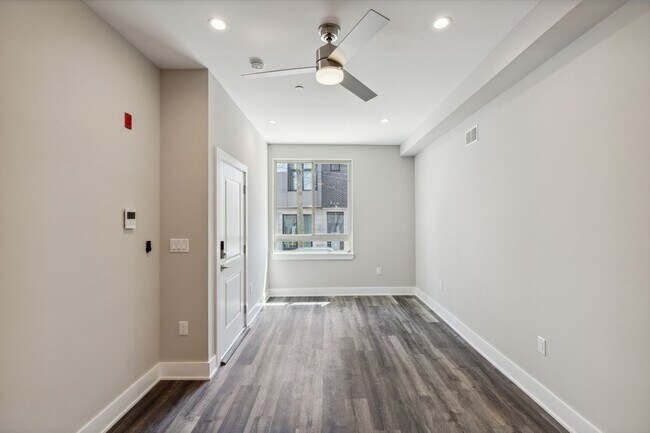 Building Photo - 1609 Ogden St