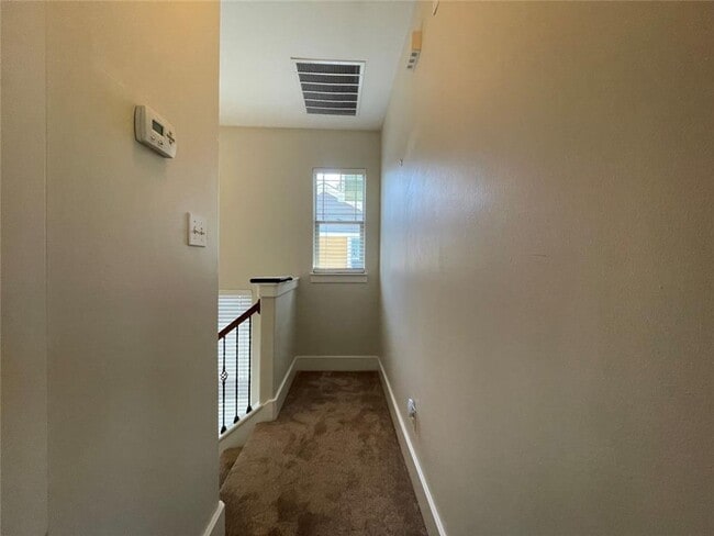 Building Photo - Spacious 2-bedroom, 2.5-bath condo available!