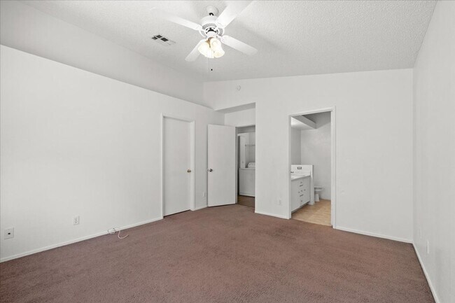 Building Photo - 7909 Fossil Creek Ln