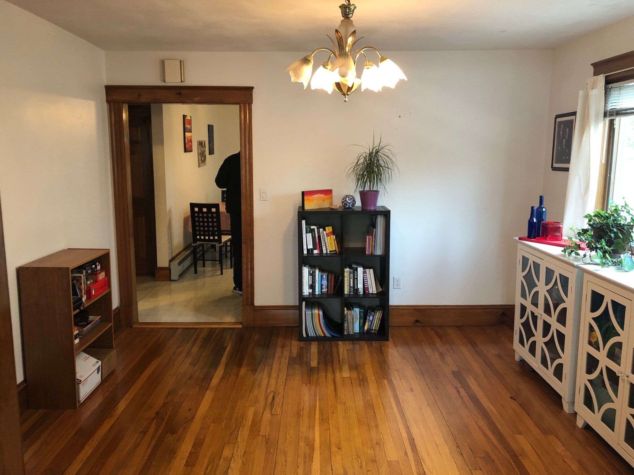 Building Photo - 54 Varnum St
