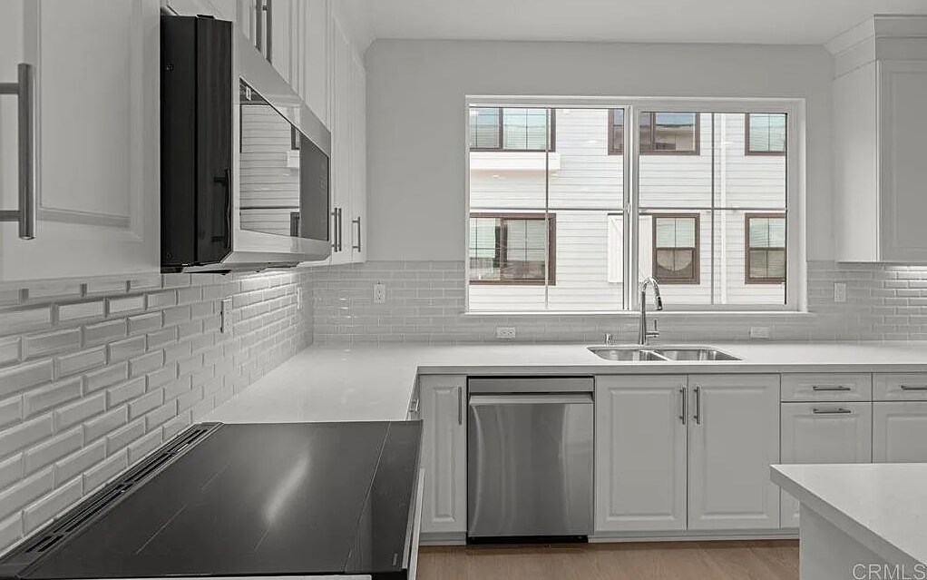 Building Photo - 2524 Chamomile Ln