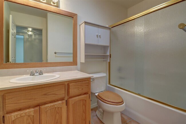 Building Photo - 9440 E Towago Dr