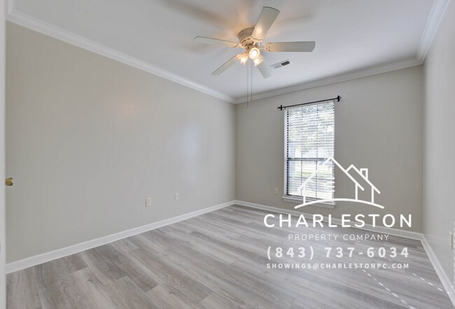 Building Photo - 8042 Nova Ct