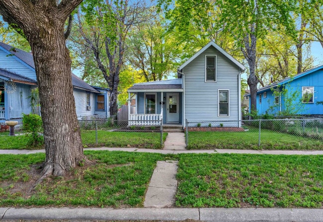 Primary Photo - 333 Elm St