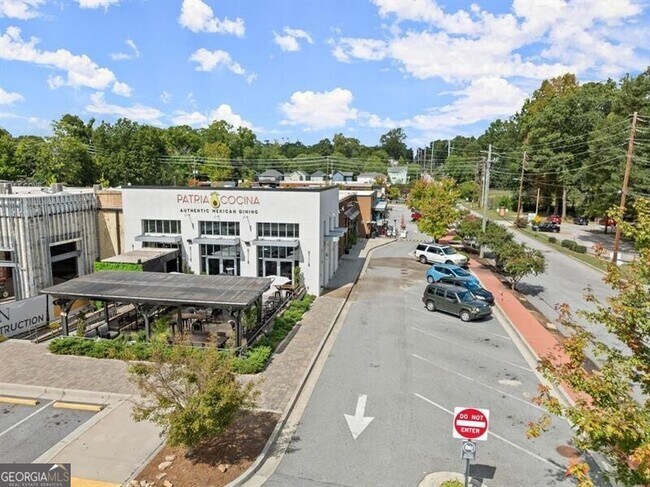 Building Photo - 395 Pratt Dr SE