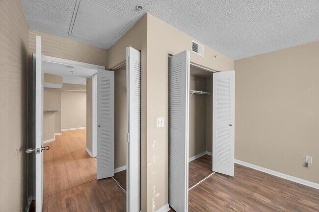 Building Photo - 3714 NW Mediterranean Ln