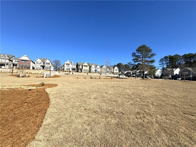 Building Photo - 3311 Park Pointe Cir