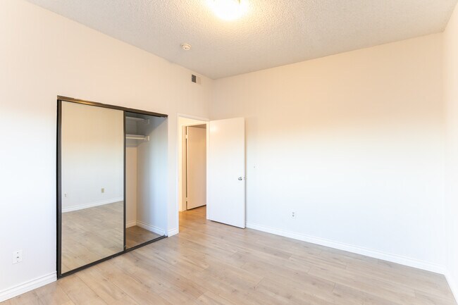 Building Photo - 2584 S Centinela Ave