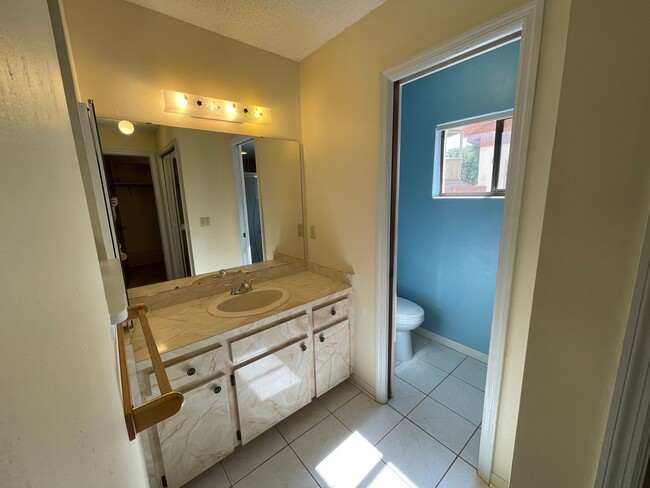 Building Photo - SPACIOUS 3 BD/2BA Home in Winter Springs!