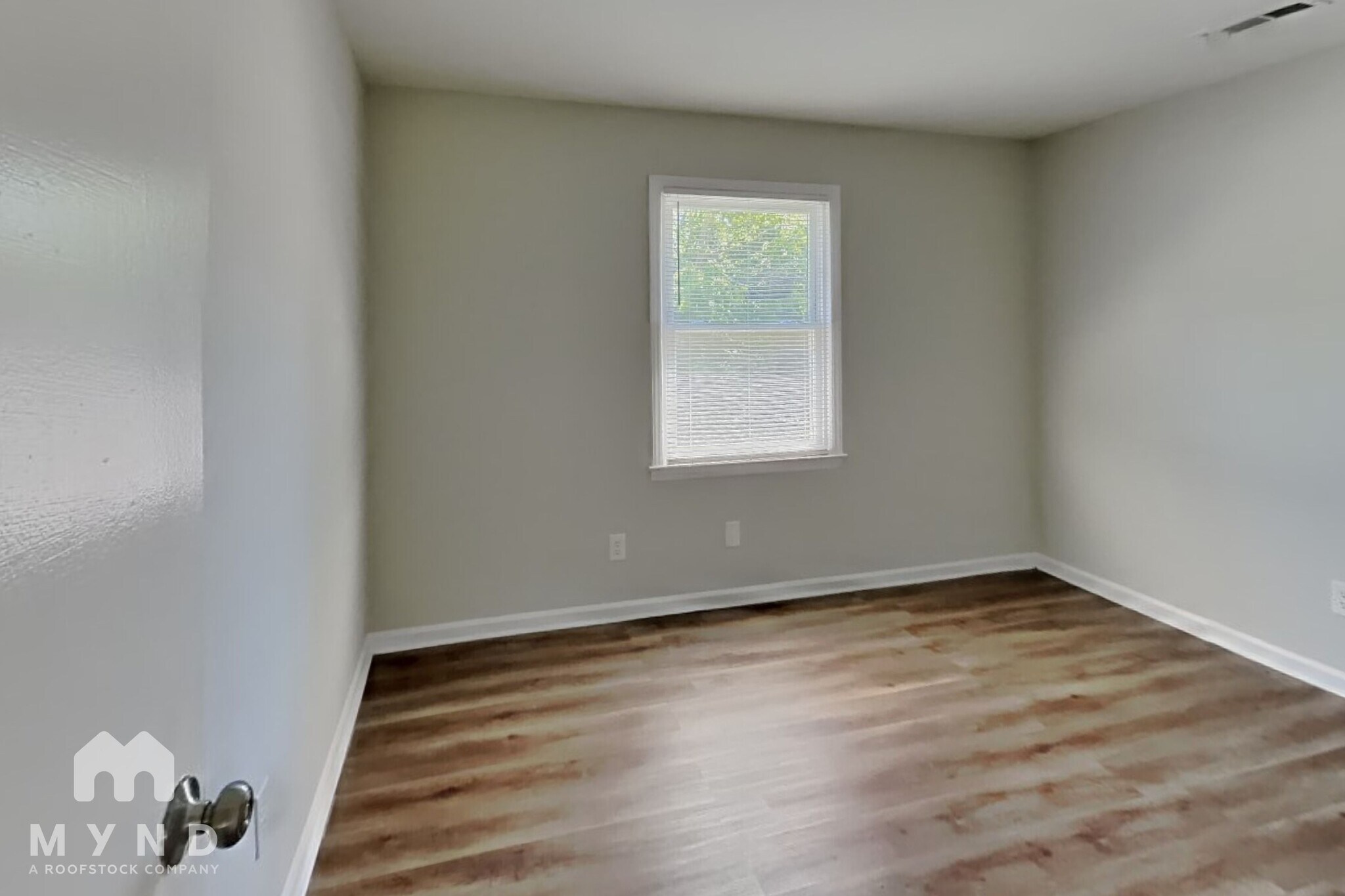 Building Photo - 3519 Misty Wood Dr